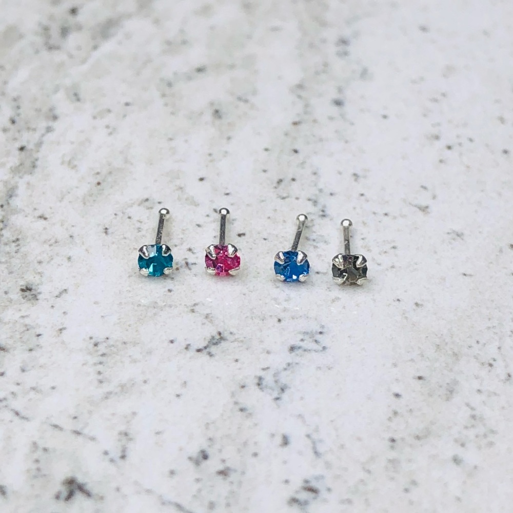 925 Sterling Silver 2.5mm Nose Studs